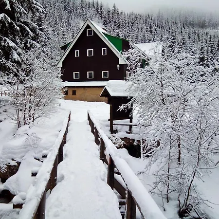 Bouda Bile Labe Гостьовий будинок 3*